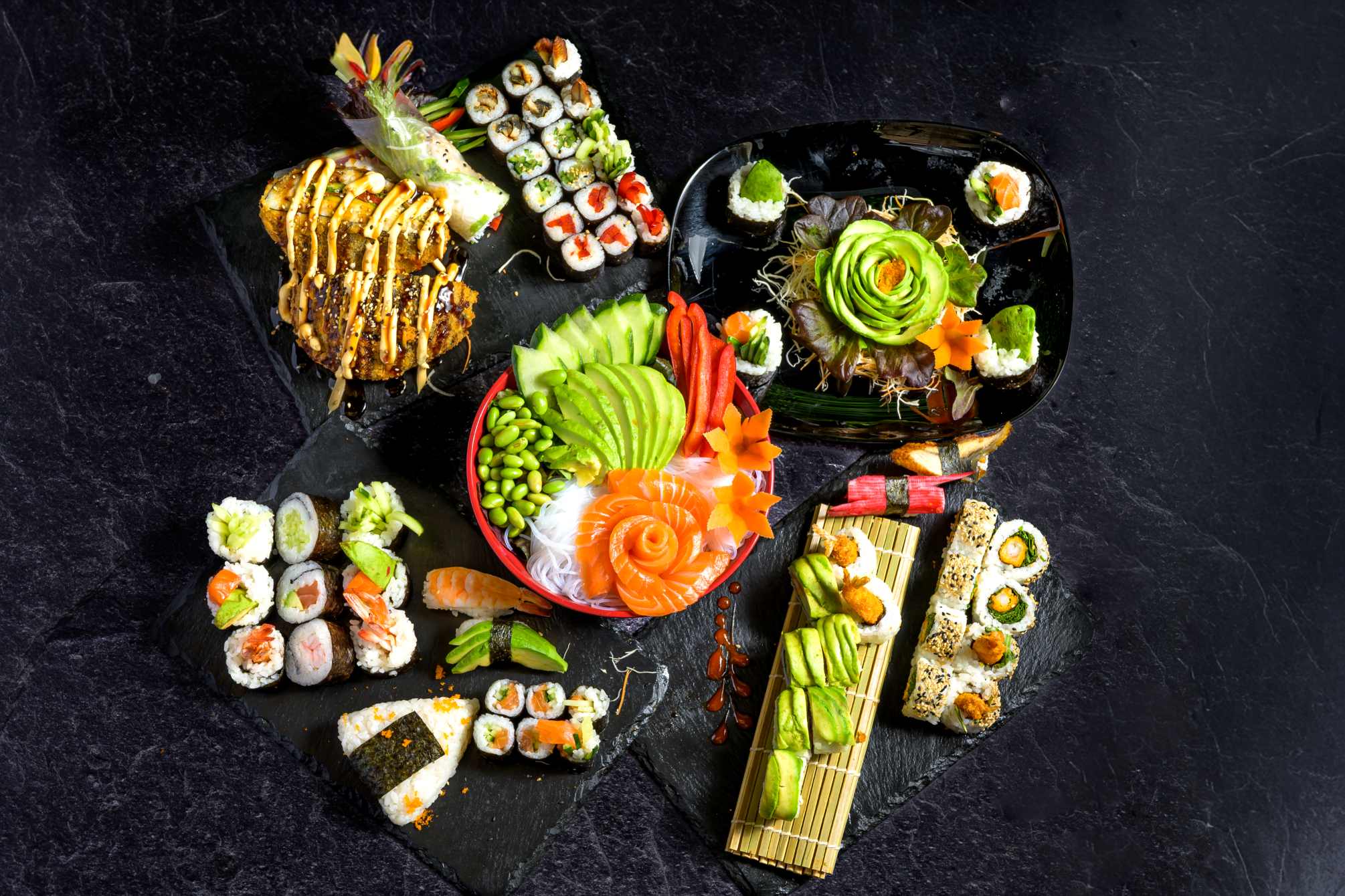 Saiko Sushi – elegantes Sushi-Arrangement